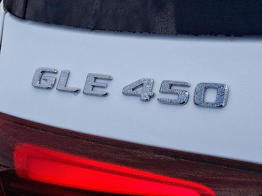 new 2026 Mercedes-Benz GLE 450 car, priced at $79,260