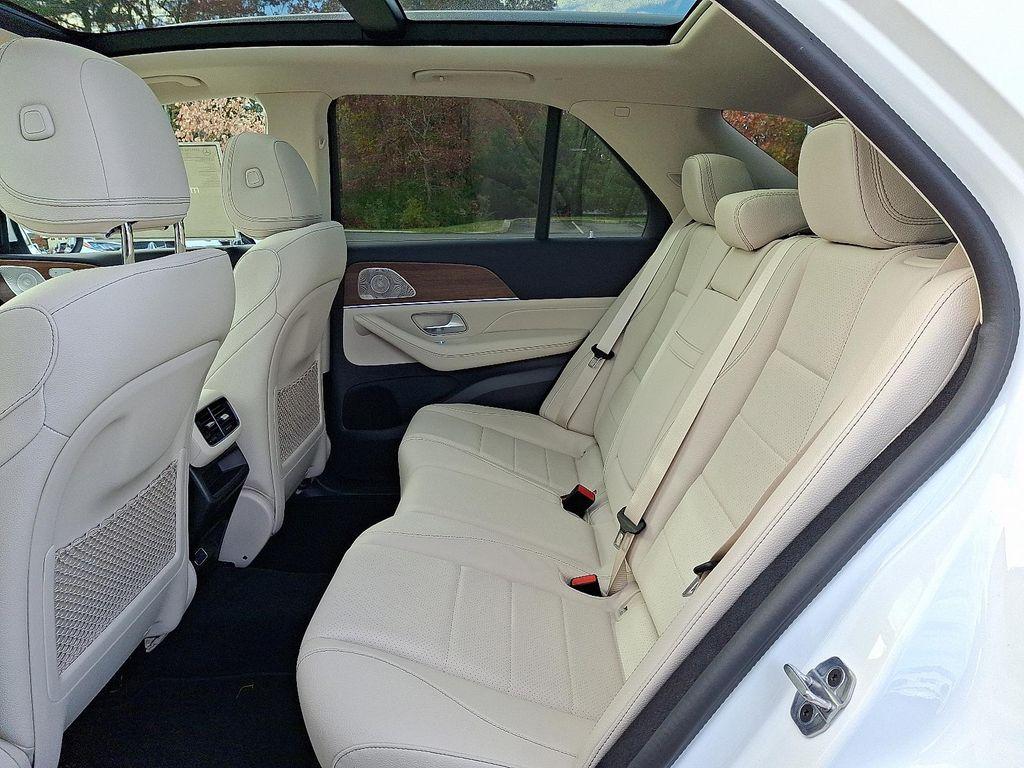 new 2026 Mercedes-Benz GLE 450 car, priced at $79,260