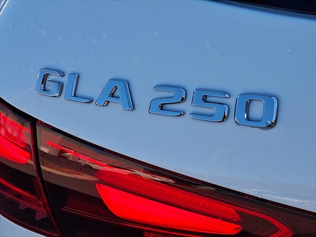 new 2025 Mercedes-Benz GLA 250 car