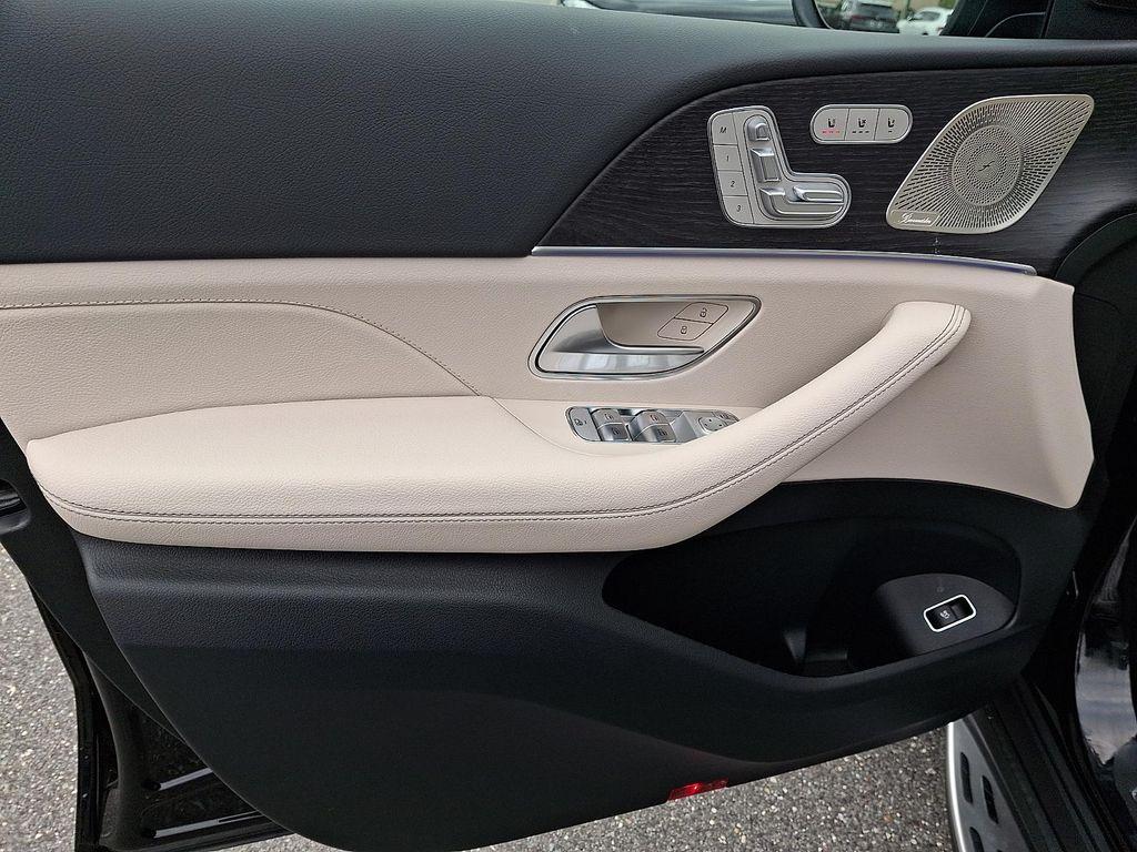 new 2026 Mercedes-Benz GLE 450 car, priced at $79,060