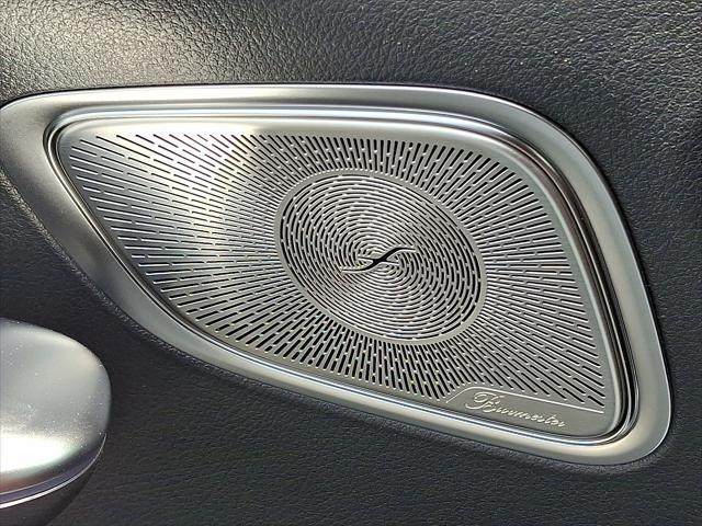 new 2025 Mercedes-Benz GLC 300 car, priced at $58,030