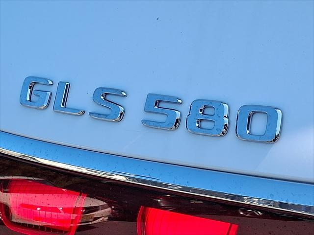 new 2025 Mercedes-Benz GLS 580 car, priced at $121,395