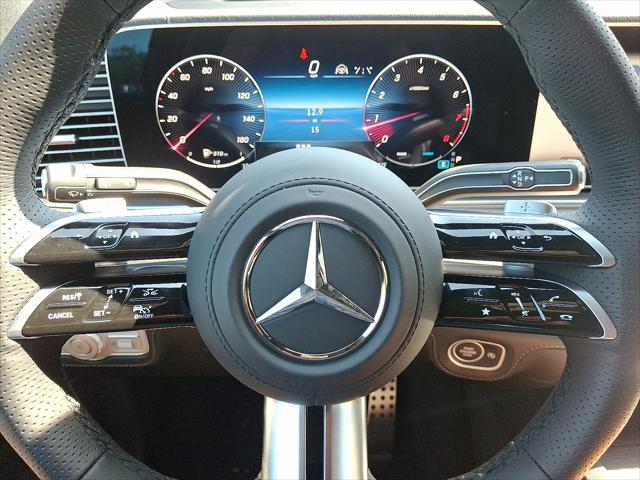 new 2025 Mercedes-Benz GLS 580 car, priced at $121,395