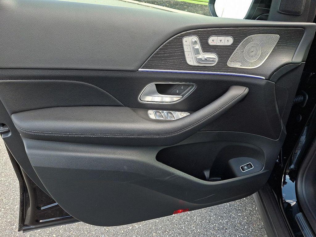 used 2025 Mercedes-Benz GLS 450 car, priced at $83,998