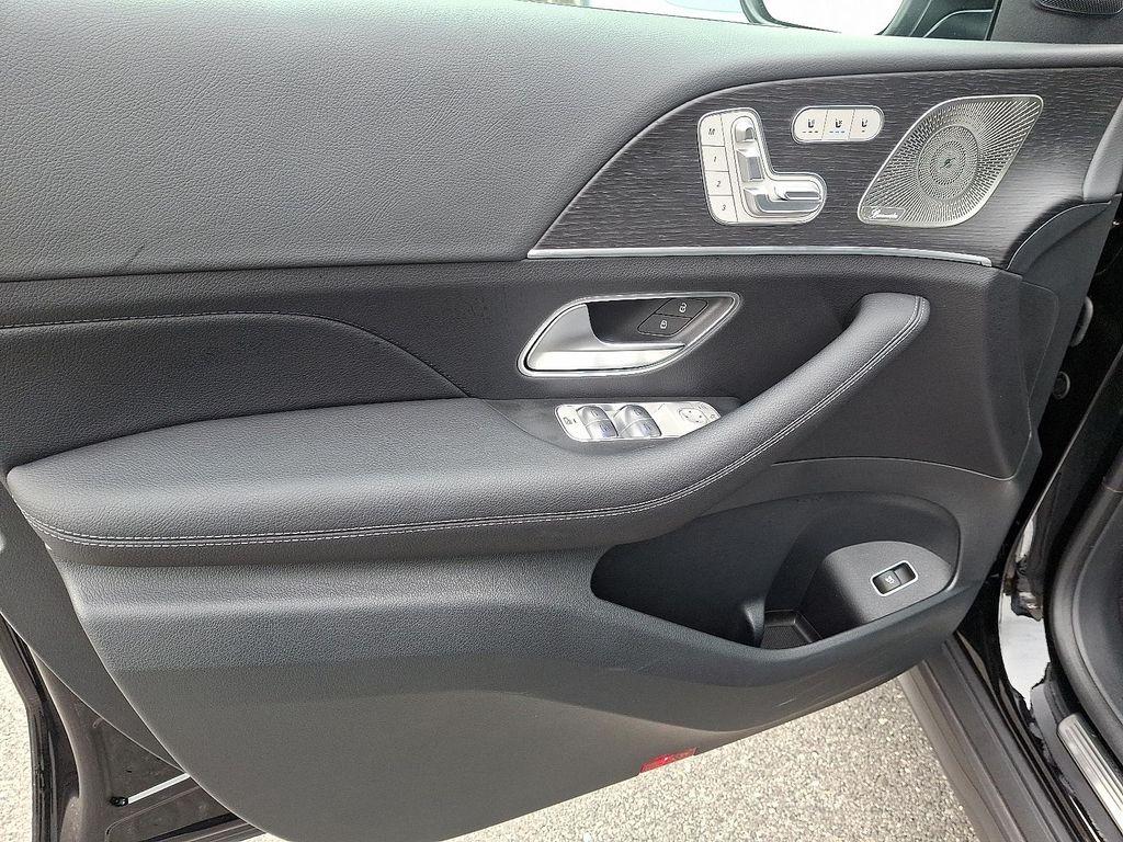 used 2025 Mercedes-Benz GLS 450 car, priced at $83,898