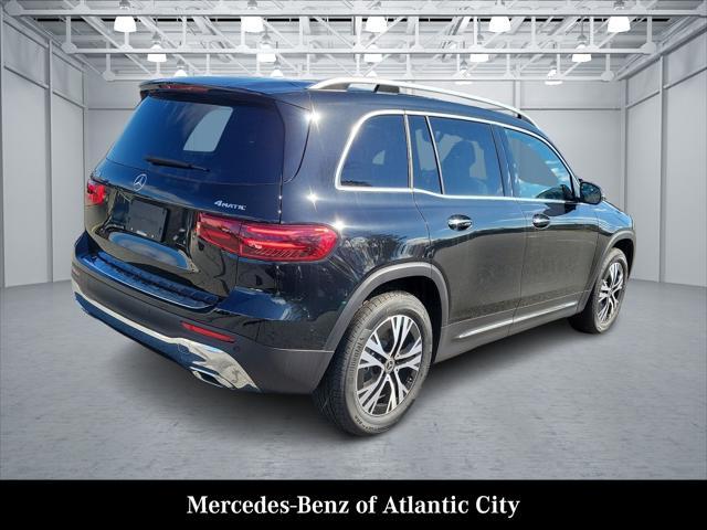 new 2024 Mercedes-Benz GLB 250 car, priced at $52,075