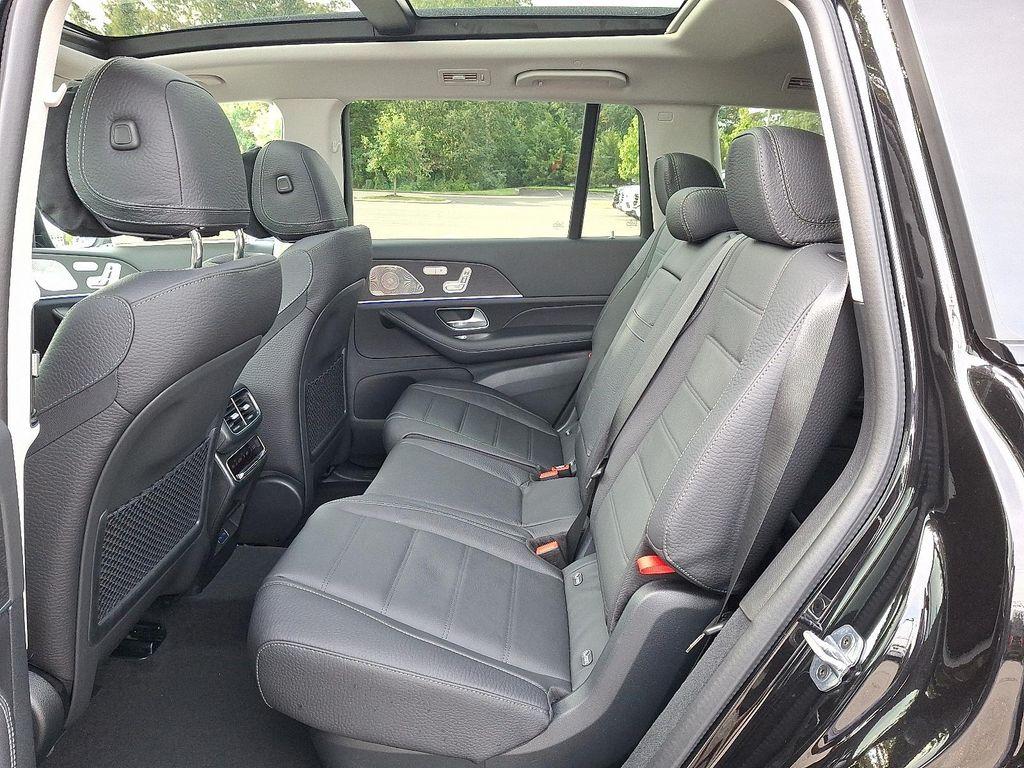 new 2026 Mercedes-Benz GLS 450 car, priced at $101,820