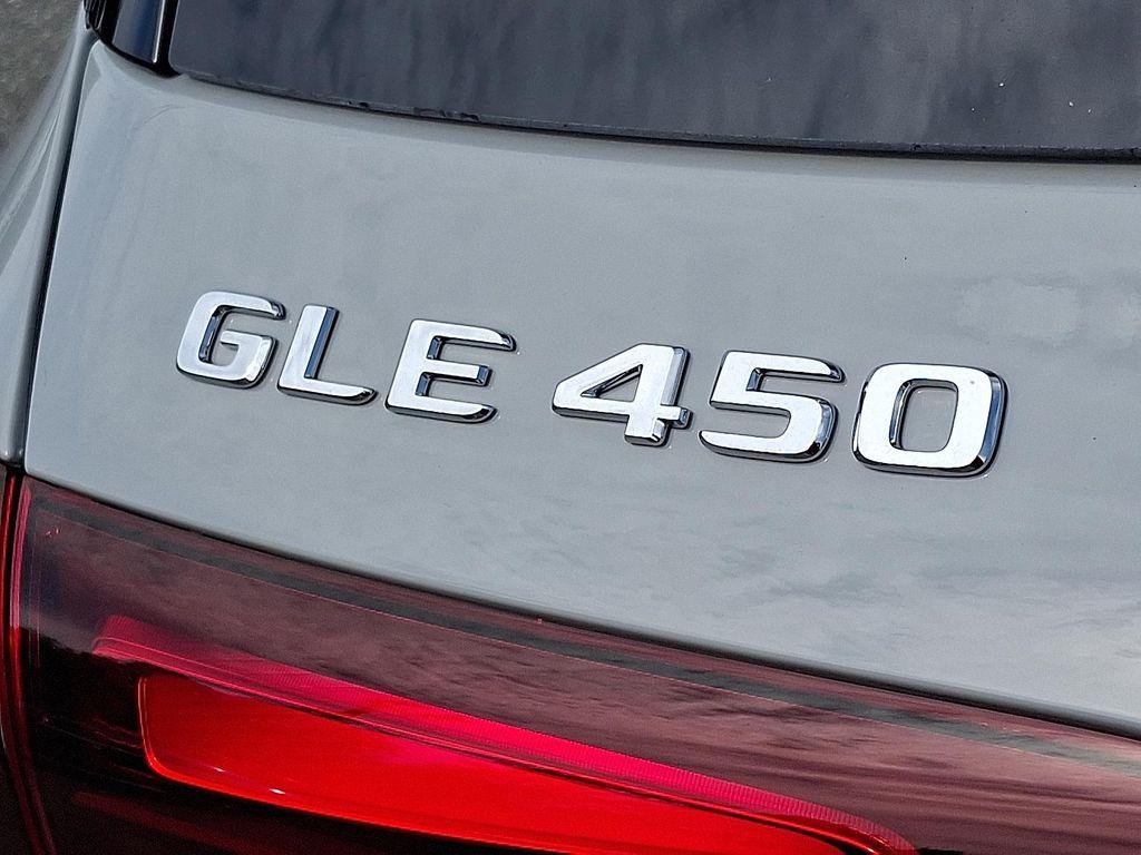 new 2026 Mercedes-Benz GLE 450 car, priced at $82,650
