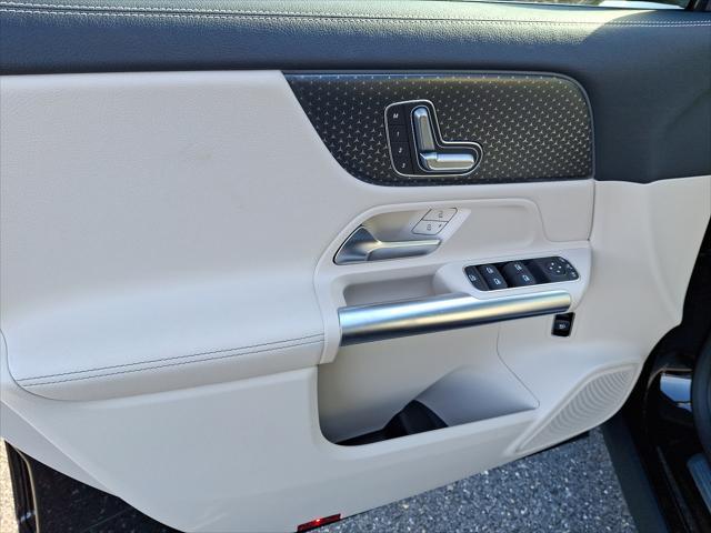 used 2025 Mercedes-Benz GLA 250 car, priced at $44,998