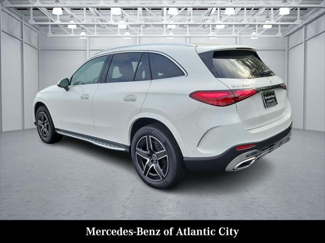 new 2024 Mercedes-Benz GLC 300 car, priced at $57,455