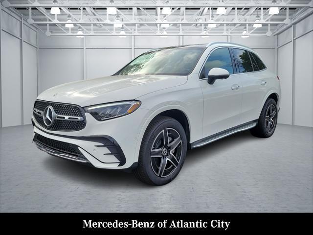 new 2024 Mercedes-Benz GLC 300 car, priced at $57,455