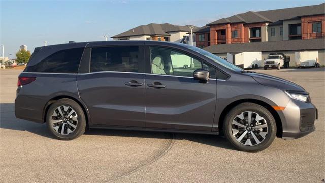 new 2026 Honda Odyssey car, priced at $44,290