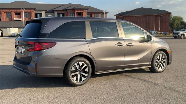 new 2026 Honda Odyssey car, priced at $44,290