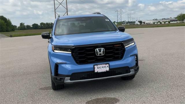 new 2025 Honda Pilot car, priced at $51,785