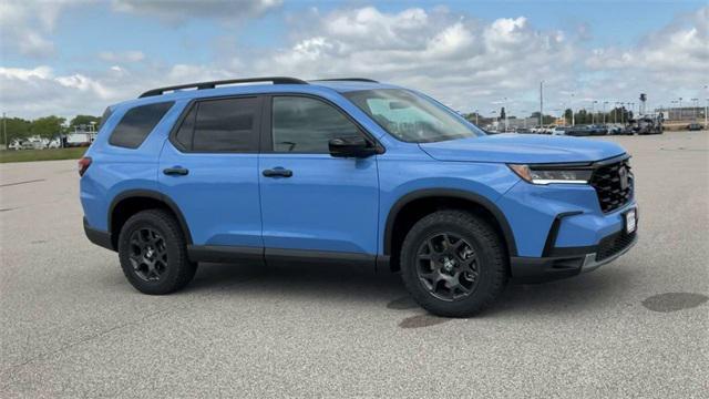 new 2025 Honda Pilot car, priced at $51,785