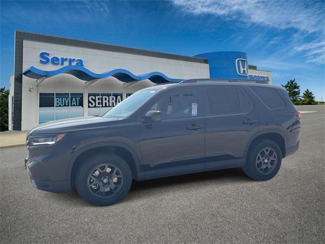 new 2025 Honda Pilot car, priced at $50,895