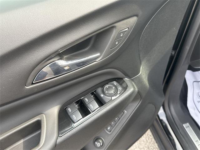 used 2023 Chevrolet Equinox car, priced at $28,477