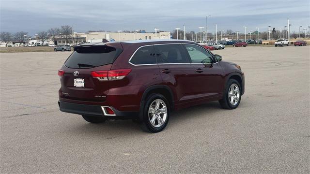 used 2019 Toyota Highlander car, priced at $28,977