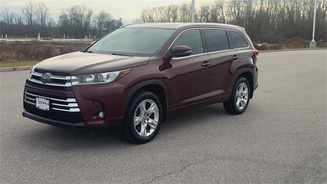 used 2019 Toyota Highlander car, priced at $28,977