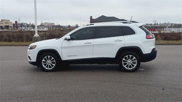 used 2019 Jeep Cherokee car, priced at $16,977