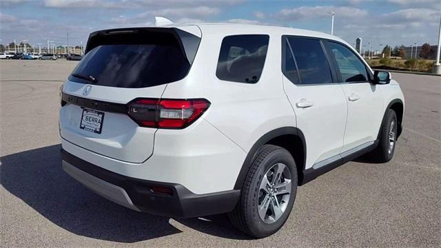 new 2025 Honda Pilot car, priced at $48,235