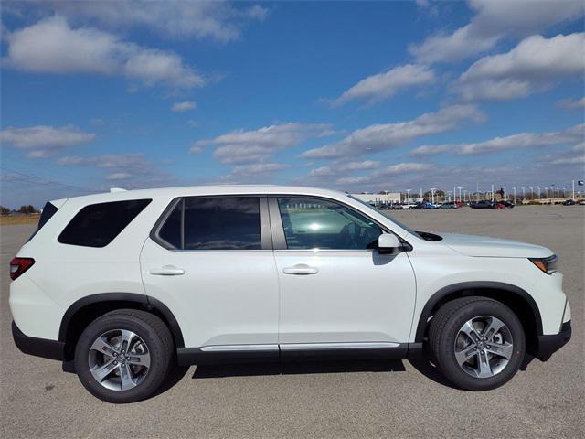 new 2025 Honda Pilot car, priced at $48,235