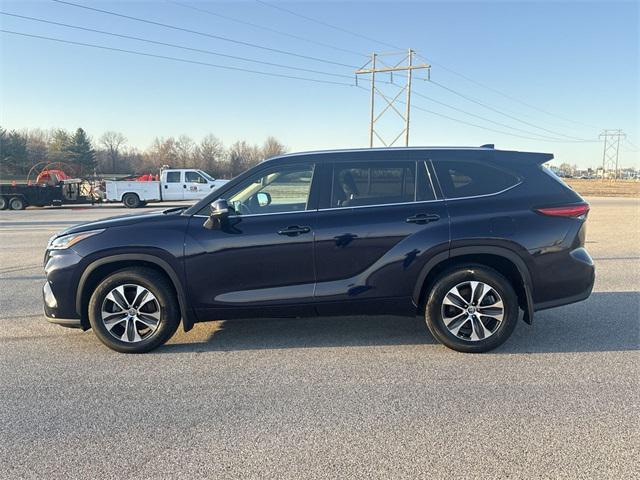 used 2020 Toyota Highlander car, priced at $26,577