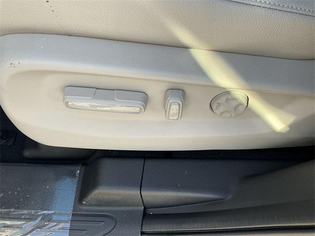 new 2026 Honda Odyssey car, priced at $45,765