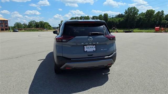 used 2022 Nissan Rogue car, priced at $25,477
