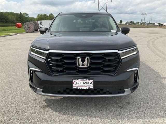new 2025 Honda Pilot car, priced at $47,780