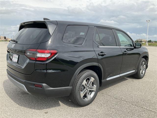 new 2025 Honda Pilot car, priced at $47,780