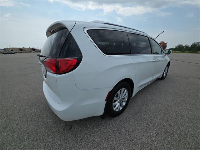 used 2018 Chrysler Pacifica car, priced at $12,377