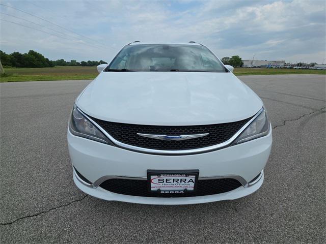 used 2018 Chrysler Pacifica car, priced at $12,377
