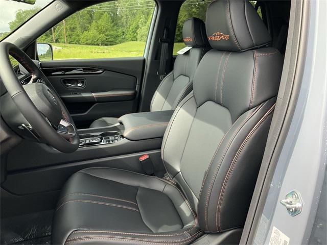 new 2025 Honda Pilot car, priced at $51,305