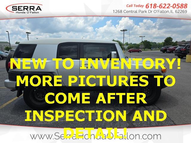 used 2007 Toyota FJ Cruiser car, priced at $11,455