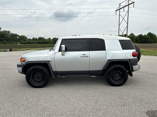 used 2007 Toyota FJ Cruiser car, priced at $11,455