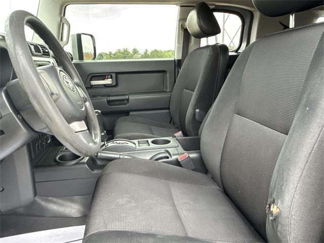 used 2007 Toyota FJ Cruiser car, priced at $11,455