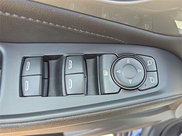 used 2022 Chevrolet Traverse car, priced at $30,377