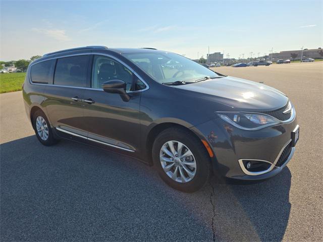 used 2019 Chrysler Pacifica car, priced at $16,977