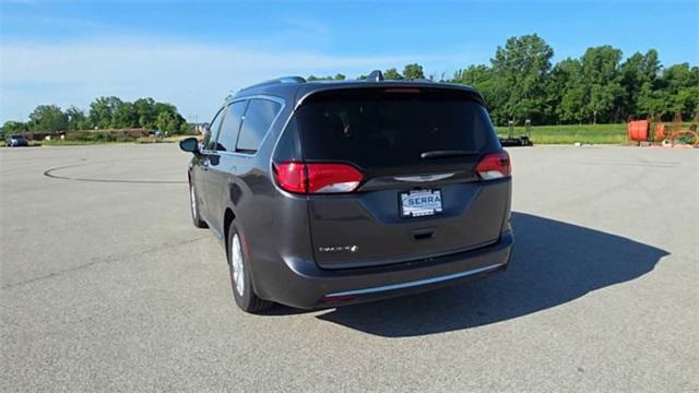 used 2019 Chrysler Pacifica car, priced at $16,977