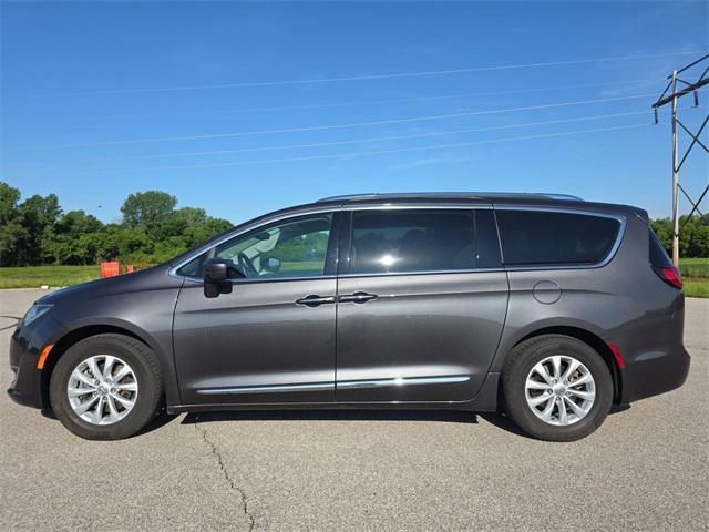 used 2019 Chrysler Pacifica car, priced at $16,977
