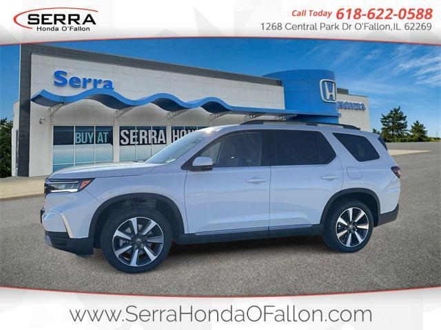 new 2025 Honda Pilot car, priced at $55,920