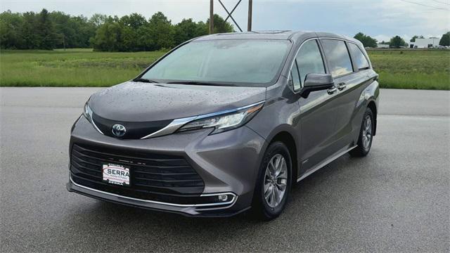 used 2021 Toyota Sienna car, priced at $36,777