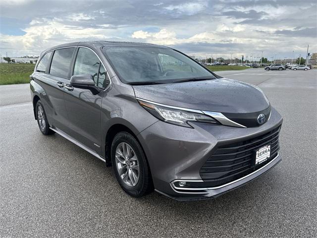 used 2021 Toyota Sienna car, priced at $36,777