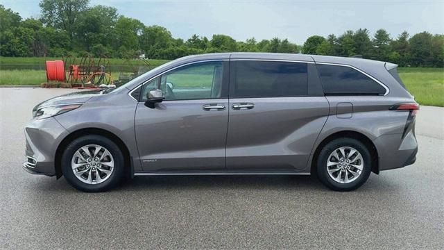 used 2021 Toyota Sienna car, priced at $36,777