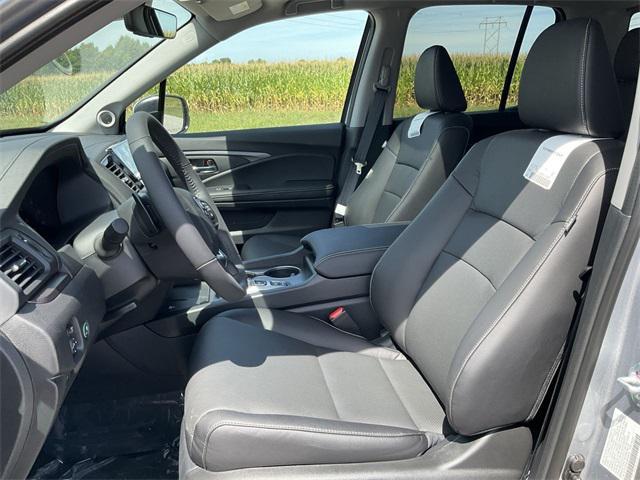 new 2025 Honda Ridgeline car, priced at $44,430