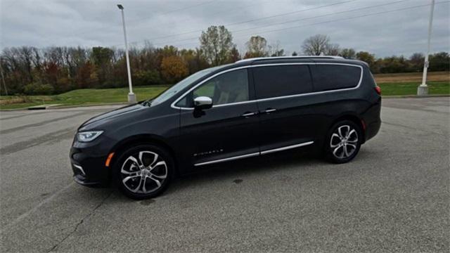 used 2022 Chrysler Pacifica car, priced at $35,477