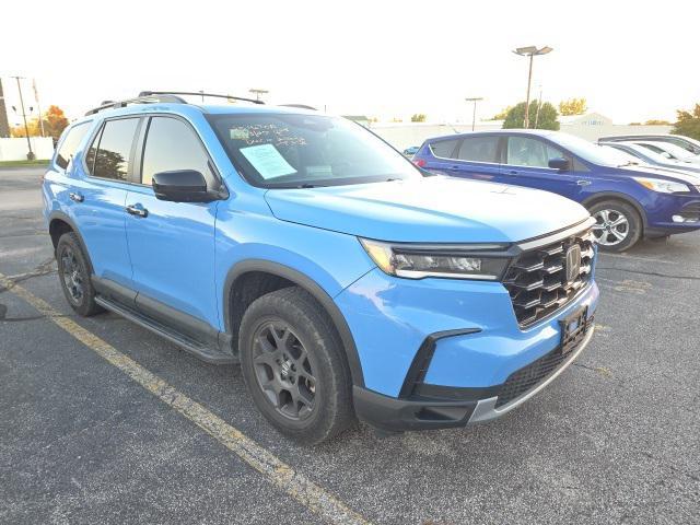 used 2024 Honda Pilot car, priced at $40,977