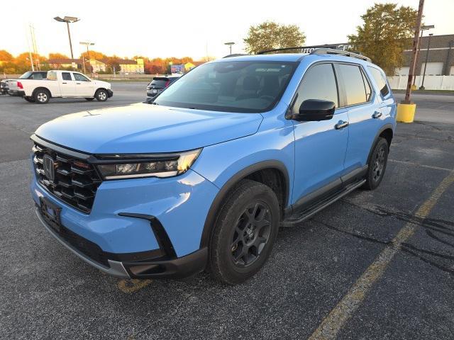 used 2024 Honda Pilot car, priced at $40,977