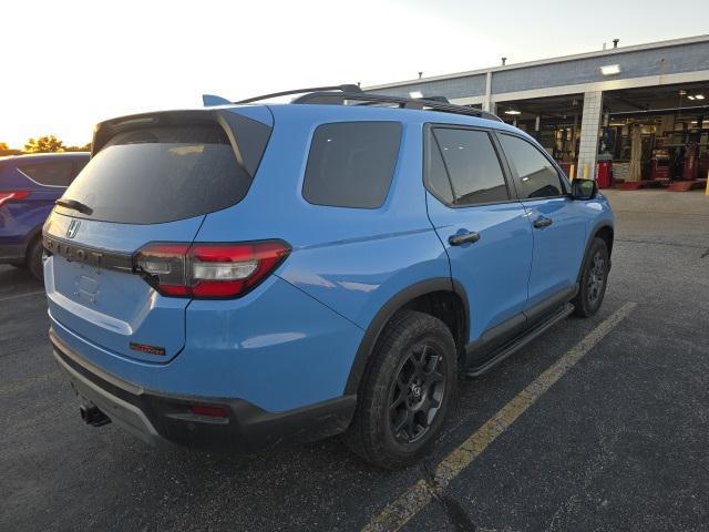 used 2024 Honda Pilot car, priced at $40,977